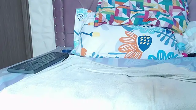 Snapshot of Agata_prg chatting on 02-21-25, 08:49 Agata prg online show from 02-21-25, 08:49