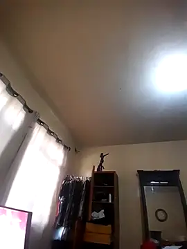 SINUECASTILLO online show from 10-04-25, 08:51