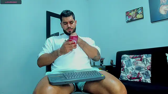 SamirHazard97 online show from 03-12-25, 02:41