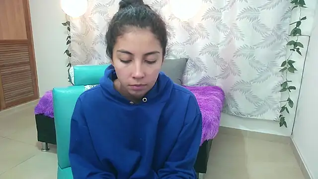 Mya paris online show from 12-28-24, 05:02