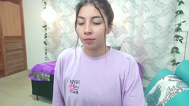 Mya paris online show from 12-31-24, 01:57