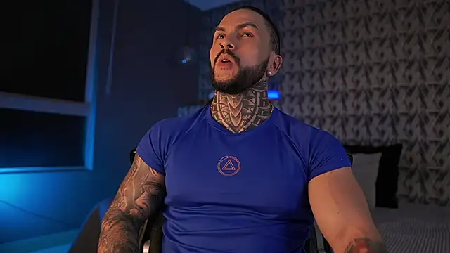 Snapshot of mariano_costa chatting on 03-14-25, 11:43 mariano costa online show from 03-14-25, 11:43