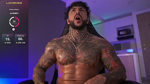 Snapshot of mariano_costa chatting on 09-13-25, 02:22 mariano costa online show from 09-13-25, 02:22