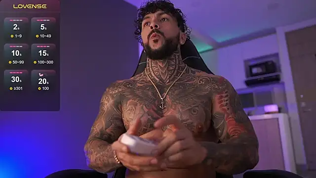 Snapshot of mariano_costa chatting on 09-14-25, 03:38 mariano costa online show from 09-14-25, 03:38