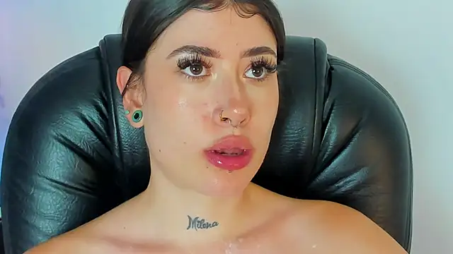 melody suarez online show from 02-23-25, 07:28