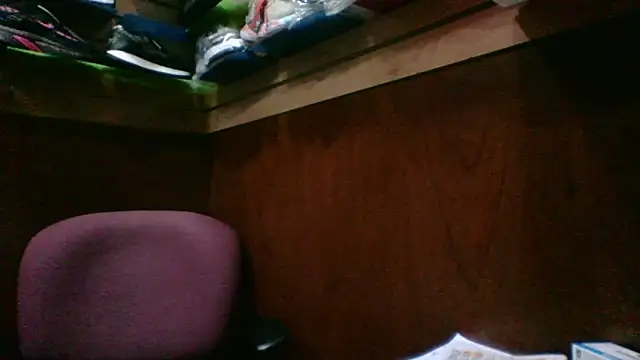 MarcusKelvin online show from 10-28-25, 04:42