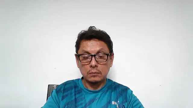 Snapshot of MarcusKelvin chatting on 04-27-26, 03:32 MarcusKelvin online show from 04-27-26, 03:32