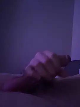 Snowgoose23 online show from 12-19-25, 04:52