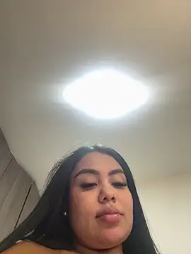 Snapshot of valeria2019hot chatting on 01-25-25, 07:17 valeria2019hot online show from 01-25-25, 07:17