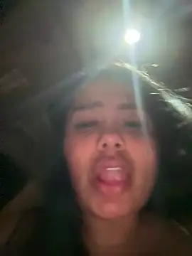 Snapshot of valeria2019hot chatting on 02-18-25, 01:10 valeria2019hot online show from 02-18-25, 01:10