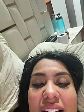 Snapshot of valeria2019hot chatting on 02-19-25, 10:20 valeria2019hot online show from 02-19-25, 10:20