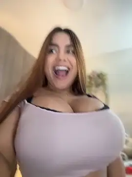 valeria2019hot online show from 04-18-26, 04:33