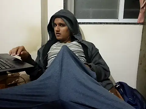 Jonrobinso online show from 12-16-25, 03:17