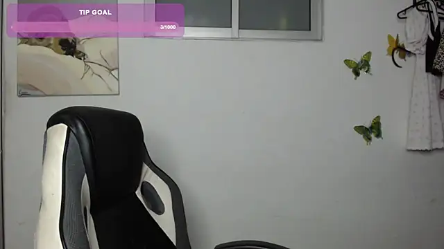 Snapshot of _Denis_sweet chatting on 01-24-25, 11:23 Denis sweet online show from 01-24-25, 11:23