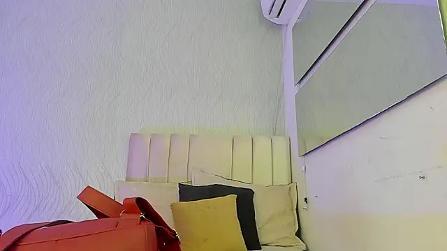 miranda villa online show from 03-21-26, 12:21