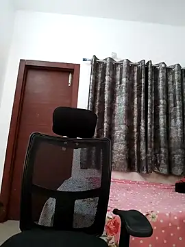 sanaya baby online show from 01-17-25, 11:18