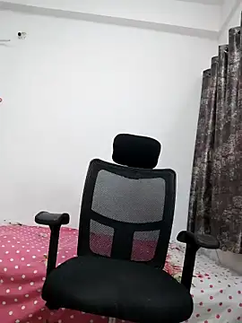 sanaya baby online show from 03-31-26, 05:46