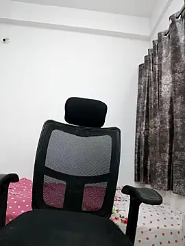 sanaya baby online show from 04-04-26, 06:49