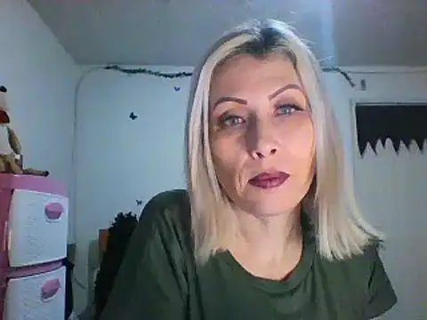 alixia81 online show from 12-16-24, 11:18