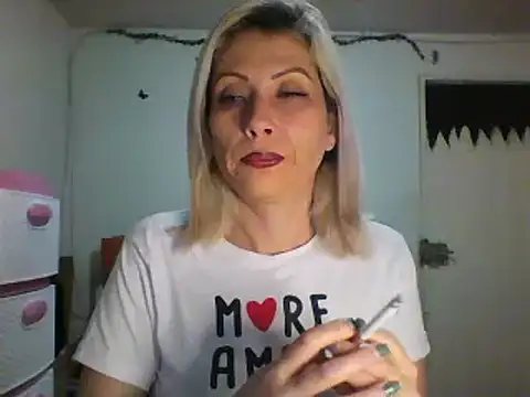 alixia81 online show from 01-19-25, 09:44