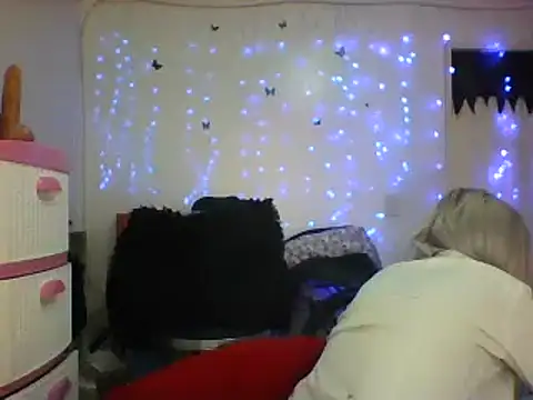 alixia81 online show from 02-09-25, 12:41