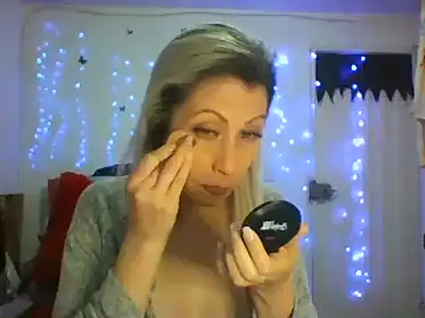 alixia81 online show from 03-21-25, 10:28