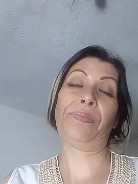 alixia81 online show from 09-28-25, 10:59