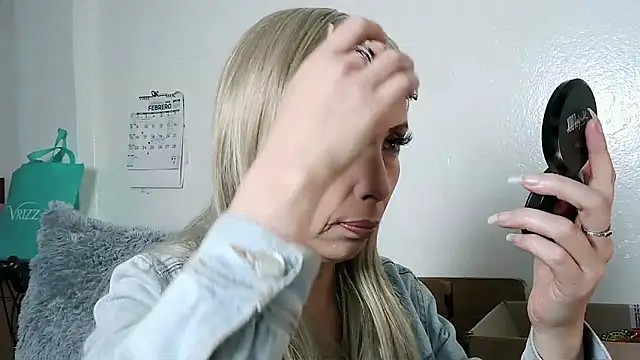 alixia81 online show from 02-26-26, 10:20