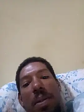 Rdsilva123 online show from 04-19-26, 03:50