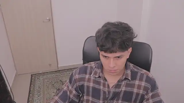 Tony Hoffa online show from 11-08-25, 05:12