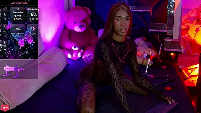 Kendall Gil online show from 04-01-26, 05:08