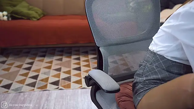 Feral Berrry  online show from 10-06-25, 07:50