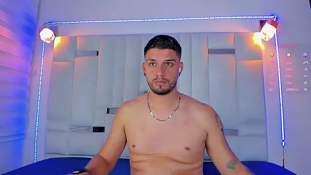 Snapshot of Jacoob19_ chatting on 02-04-25, 06:49 Jacoob19 online show from 02-04-25, 06:49