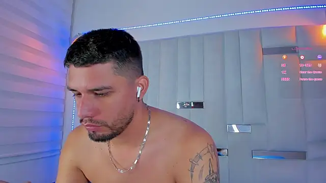 Snapshot of Jacoob19_ chatting on 02-05-25, 04:14 Jacoob19 online show from 02-05-25, 04:14