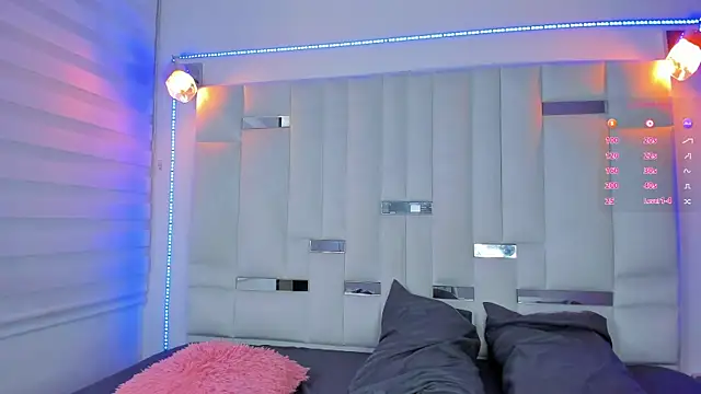 Snapshot of Jacoob19_ chatting on 03-05-25, 12:55 Jacoob19 online show from 03-05-25, 12:55