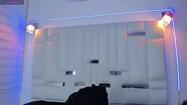 Snapshot of Jacoob19_ chatting on 03-21-25, 01:01 Jacoob19 online show from 03-21-25, 01:01