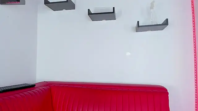 Snapshot of Jacoob19_ chatting on 10-10-25, 02:43 Jacoob19 online show from 10-10-25, 02:43