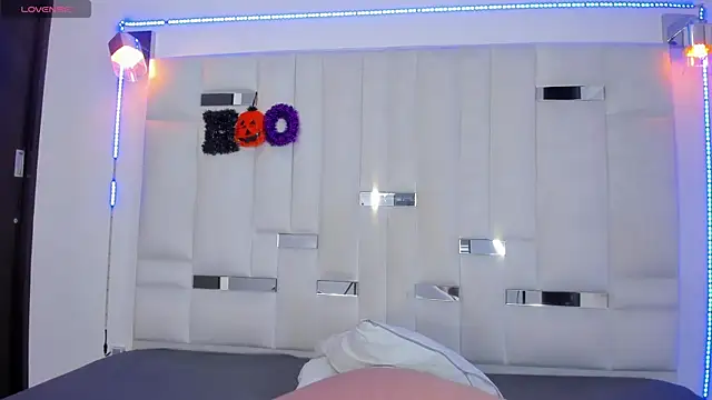 Snapshot of Jacoob19_ chatting on 10-16-25, 12:50 Jacoob19 online show from 10-16-25, 12:50