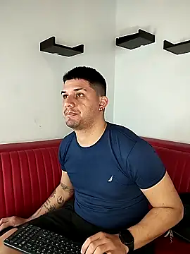 Snapshot of Jacoob19_ chatting on 11-22-25, 02:21 Jacoob19 online show from 11-22-25, 02:21