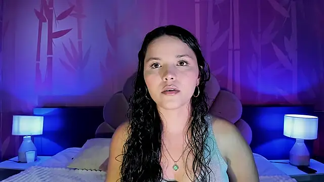 LottiCarter online show from 01-22-25, 03:09