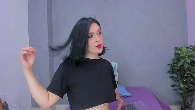 Tiffany mendez online show from 11-19-25, 12:16