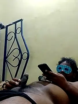 Snapshot of karthick25 chatting on 11-16-25, 09:26 karthick25 online show from 11-16-25, 09:26