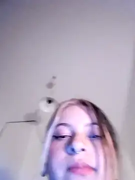 Snapshot of sammymoon chatting on 12-05-24, 06:10 sammymoon online show from 12-05-24, 06:10