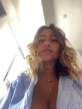 Snapshot of amanda-medrano1 chatting on 01-16-25, 05:12 amanda-medrano1 online show from 01-16-25, 05:12