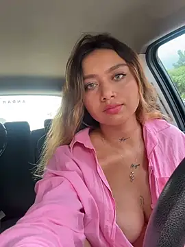 Snapshot of amanda-medrano1 chatting on 02-14-25, 05:36 amanda-medrano1 online show from 02-14-25, 05:36