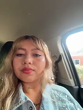 amanda-medrano1 online show from 02-21-26, 02:29