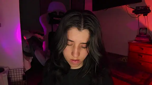 Bunnyy095 online show from 02-17-26, 03:58