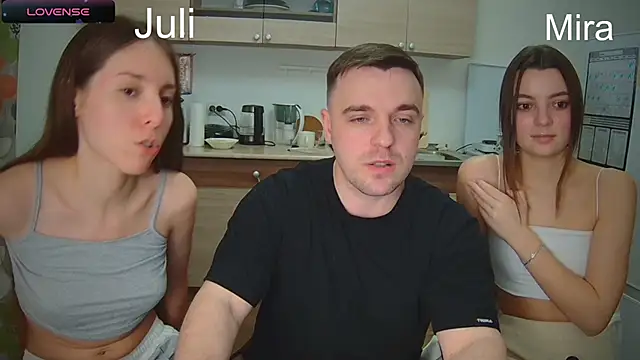 fcjuicy pussy online show from 02-12-25, 07:13