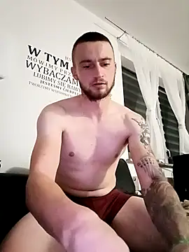 wariacik0024 online show from 11-11-25, 12:10