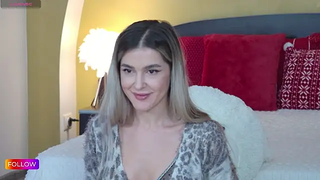 Sarah-Hart online show from 12-24-24, 04:51